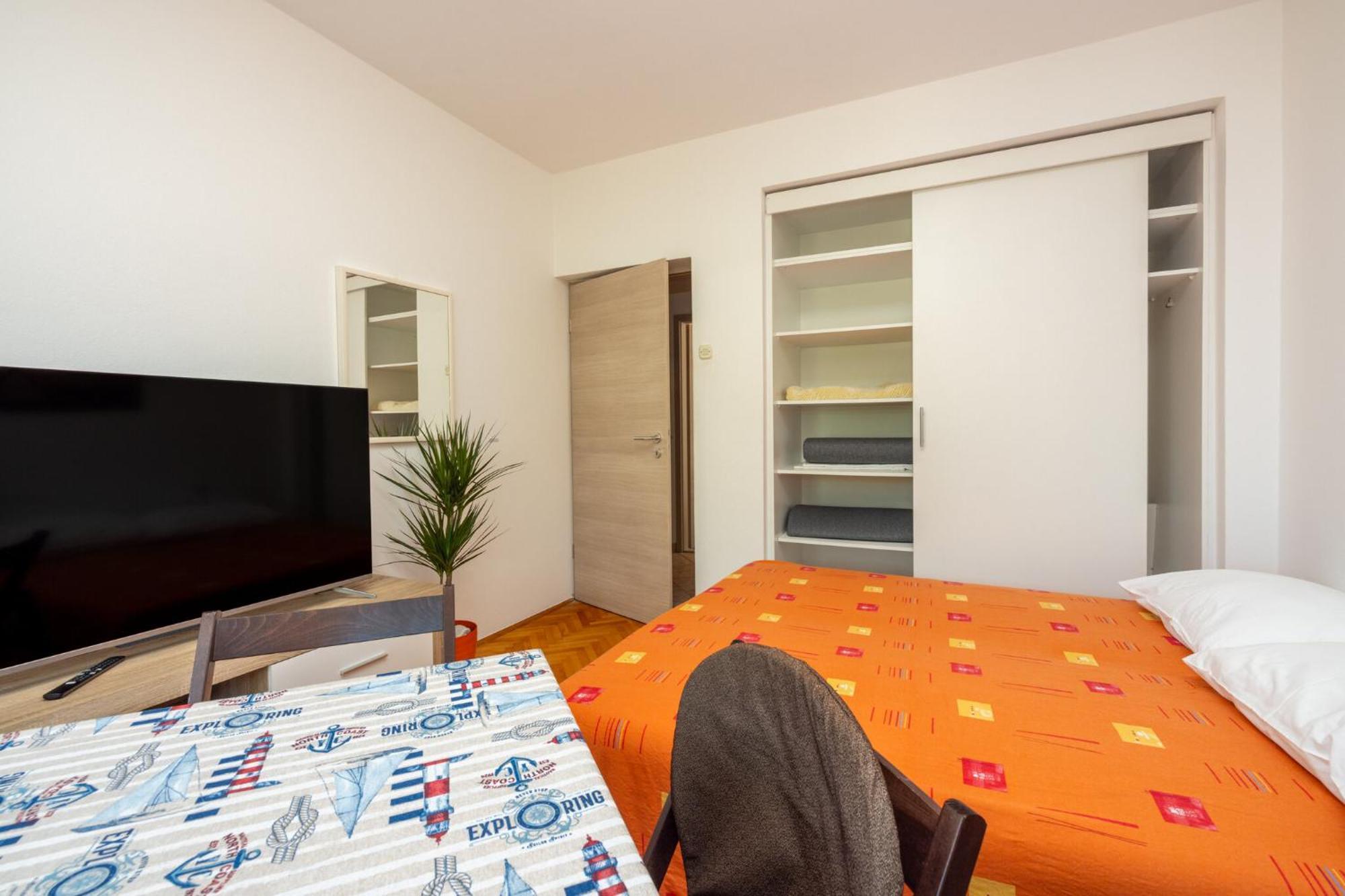 Apartmani Azur 德拉马利 外观 照片